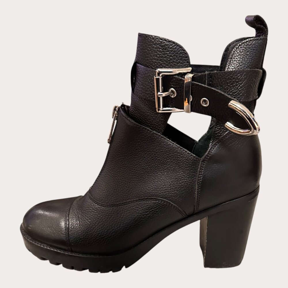 Manfield - Leather Ankle Boots -